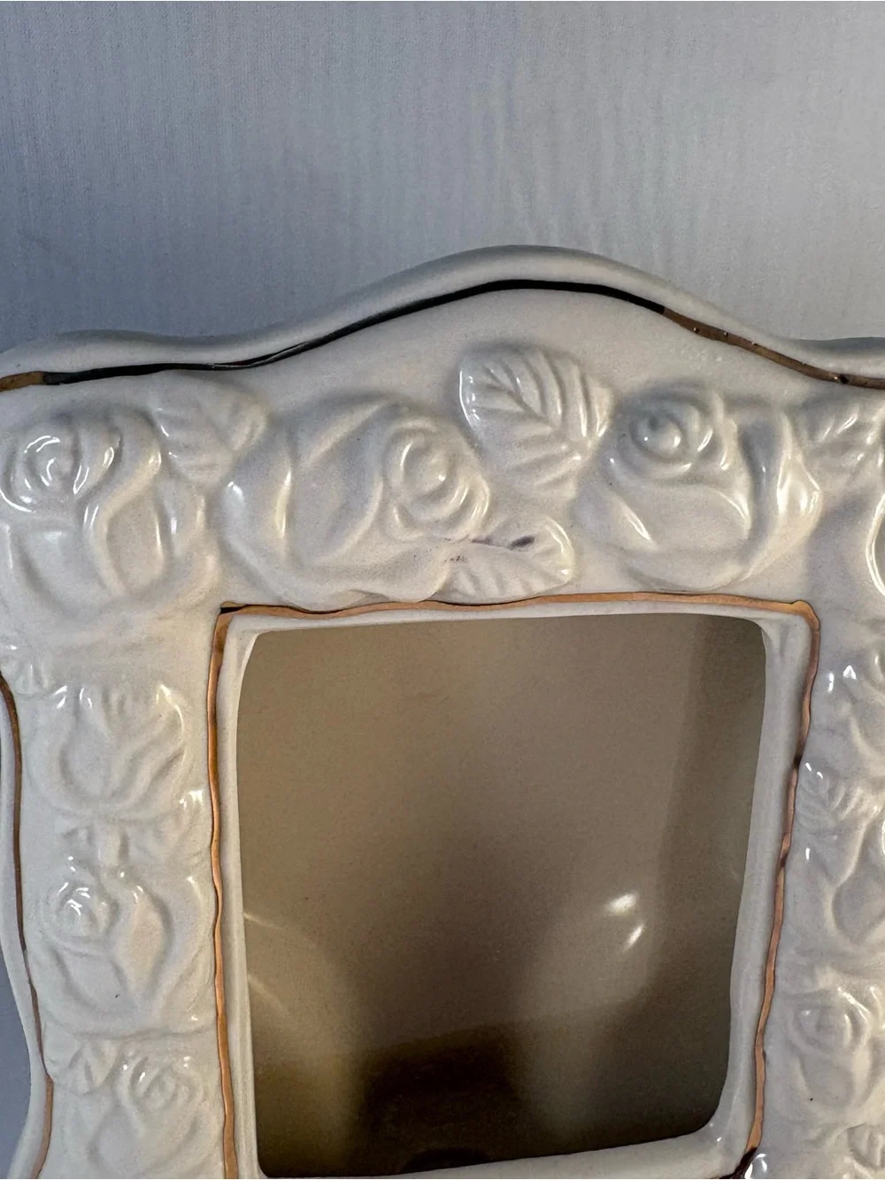 VTG Porcelain Ceramic Picture Frame Raised Roses Cream Gold Trim 6
